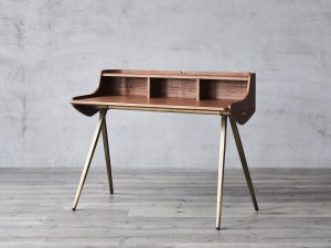 Scrivania da soggiorno in legno dal design moderno