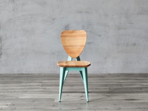 Modernaus dizaino valgomojo kėdė su metalu ir medžiu