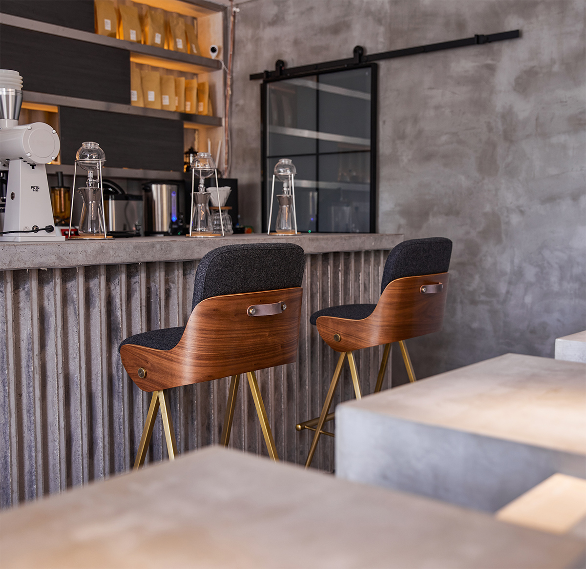 table and chairs for restaurant