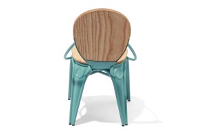 Cadira vintage de fusta del restaurant de la fàbrica de la Xina
