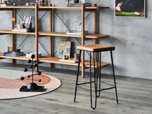 Industriel barstol i vintagestil med metalbund