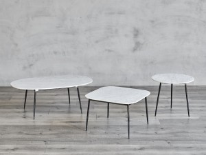 現代的な白い大理石のコーヒー テーブル